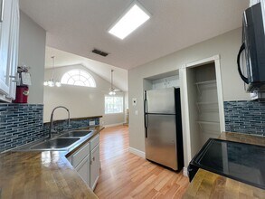 951 Bird Bay Ct in Lake Mary, FL - Building Photo - Building Photo