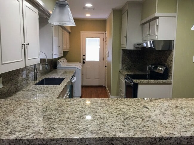 2106 Colquitt St in Houston, TX - Building Photo - Building Photo