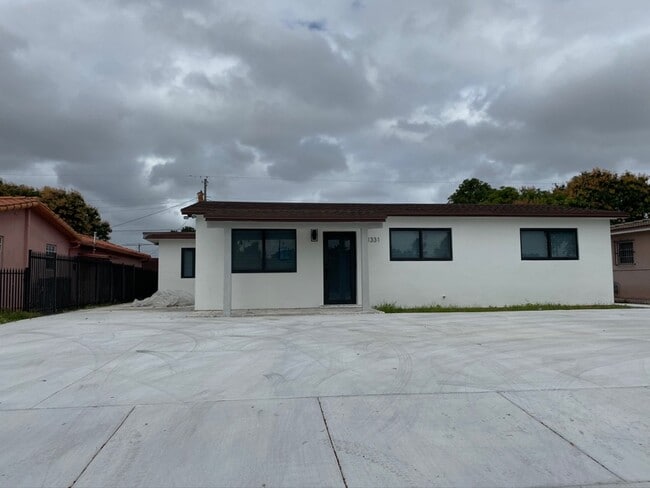 property at 1331 W 33rd St