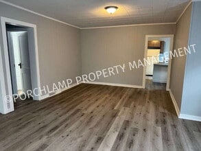 1847 Continental St in Muskegon, MI - Building Photo - Building Photo