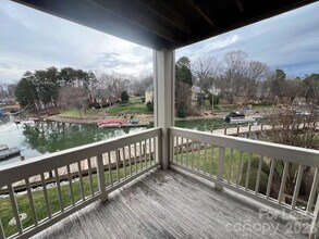 103 Pier 33 Dr, Unit 208 in Mooresville, NC - Building Photo - Building Photo