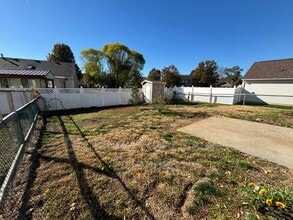 179 Thompson St in Trenton, OH - Building Photo - Building Photo