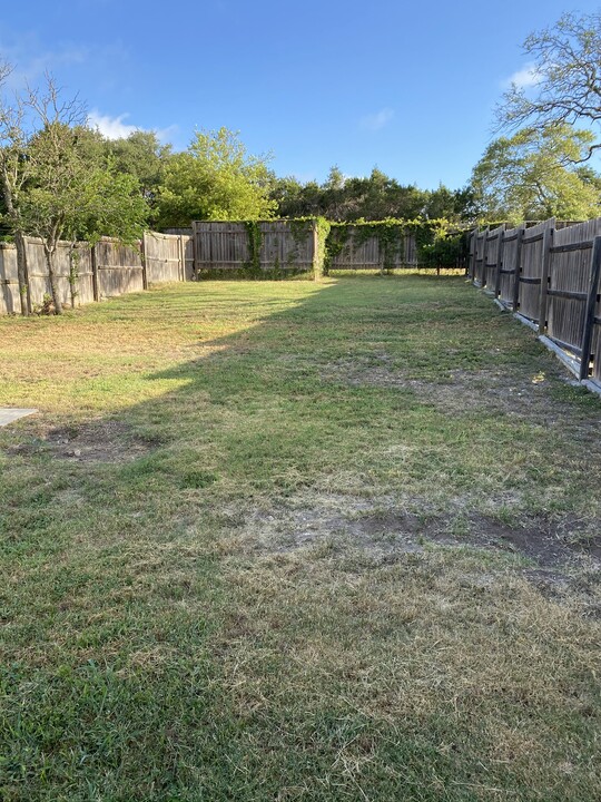 1773 Blessed Lane in Kerrville, TX - Building Photo