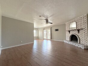 1276 Southwestern Dr in El Paso, TX - Building Photo - Building Photo