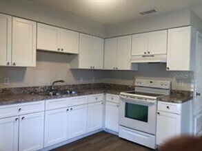 2419 Cedar Ave in Sanford, FL - Building Photo - Building Photo