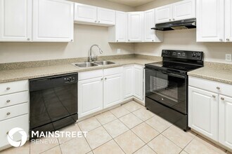 7503 N Dartmouth Ave in Tampa, FL - Foto de edificio - Building Photo