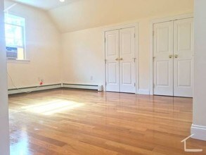 10 Selkirk Rd-Unit -Suite_004 in Boston, MA - Building Photo - Building Photo