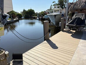 963 Nautilus Isle in Dania Beach, FL - Building Photo - Building Photo