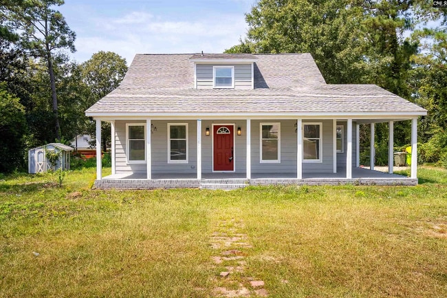 property at 9 Candlewood Ln