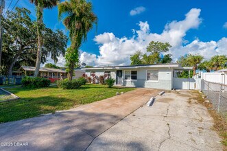416 Margie Ln in Daytona Beach, FL - Building Photo - Building Photo