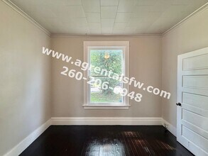 418 Greenwood Ave in Fort Wayne, IN - Building Photo - Building Photo