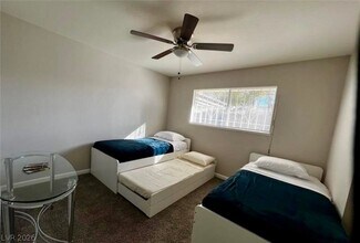 6401 Evergreen Ave in Las Vegas, NV - Building Photo - Building Photo