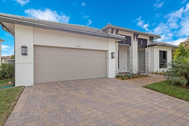 13130 Addilyn Ct in Davie, FL - Foto de edificio - Building Photo