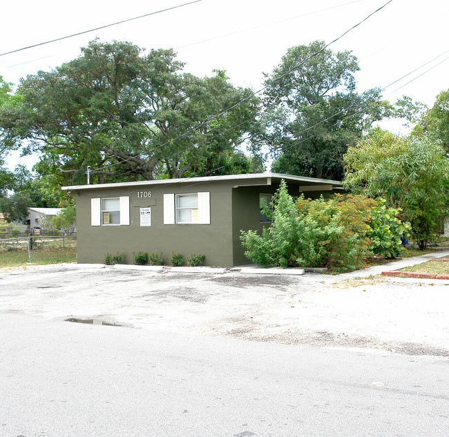 1706-1710 NW 9th St in Fort Lauderdale, FL - Building Photo - Building Photo