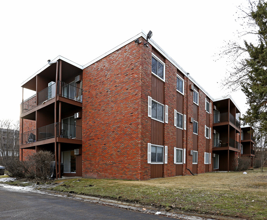 Brooksville in Prior Lake, MN - Foto de edificio