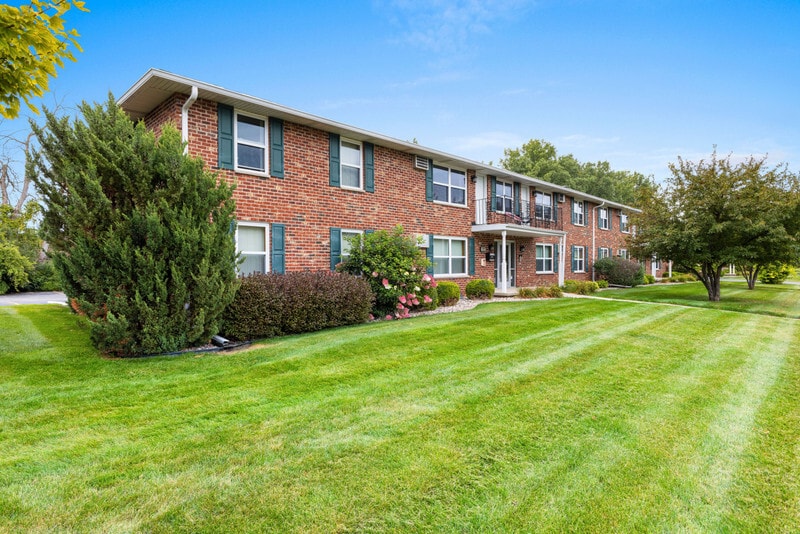 Roland Lane Apartments in Green Bay, WI - Foto de edificio