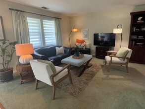 620 Broad River Dr in Beaufort, SC - Foto de edificio - Building Photo