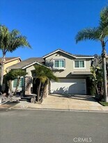 539 S Cinnamon Way in Orange, CA - Building Photo