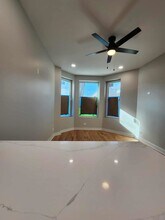 6321 S Eberhart Ave in Chicago, IL - Building Photo - Building Photo