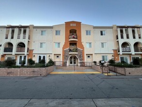 MASON (10227) APT in Chatsworth, CA - Building Photo - Building Photo