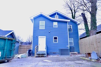 6259 Sewells Point Rd, Unit 6257 in Norfolk, VA - Foto de edificio - Building Photo