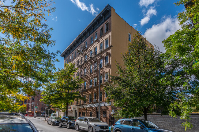 407 Keap St in Brooklyn, NY - Building Photo - Building Photo