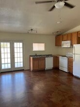198 Private Rd in Kempner, TX - Building Photo - Building Photo