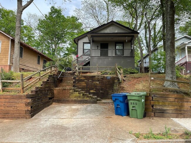 property at 950 Smith St SW