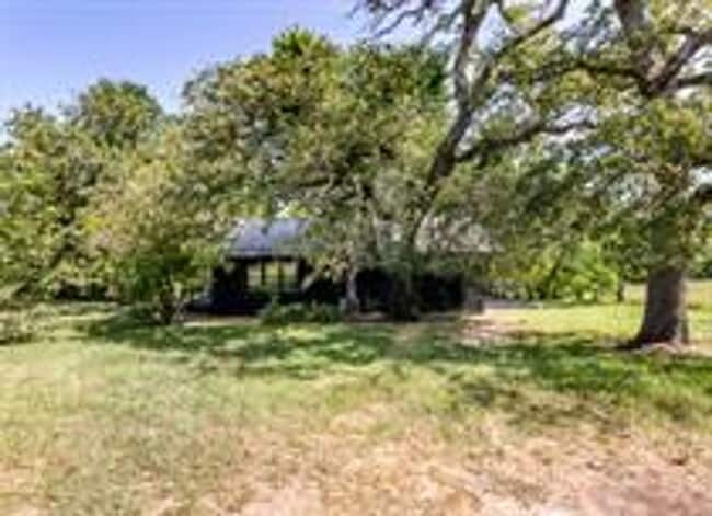 property at 15818 TX-21
