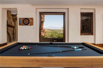 5 Promontory Pointe Ln in Las Vegas, NV - Building Photo - Building Photo