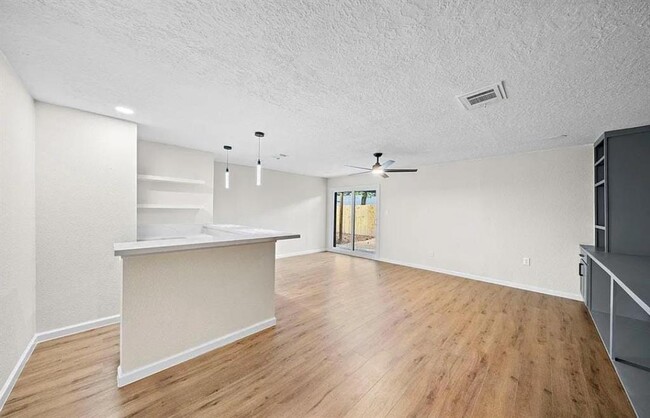 7630 Mosside St in Houston, TX - Building Photo - Building Photo