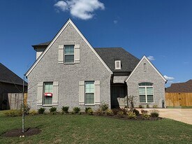 345 Chestnut Rdg Cv in Oakland, TN - Building Photo