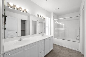3415 E Menadota Dr in Phoenix, AZ - Building Photo - Building Photo