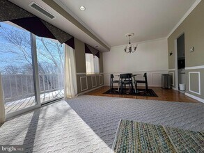 1637 Oakwood Dr in Narberth, PA - Building Photo - Building Photo