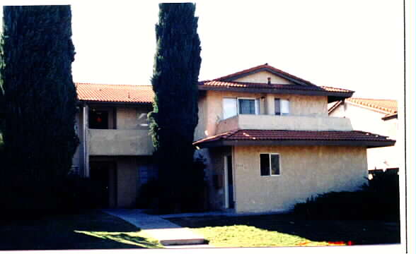 1918 E Del Mar Ave in Orange, CA - Building Photo - Building Photo