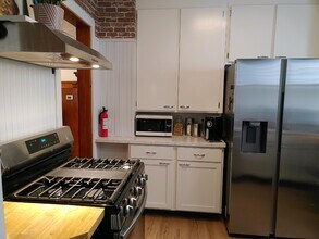 735 Amherst St, Unit Lower in Buffalo, NY - Foto de edificio - Building Photo