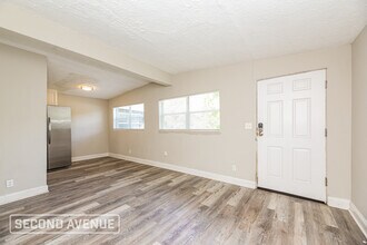 4144 Katanga Dr N in Jacksonville, FL - Building Photo - Building Photo