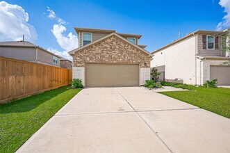 1001 Laguna Cv Dr in Katy, TX - Building Photo - Building Photo