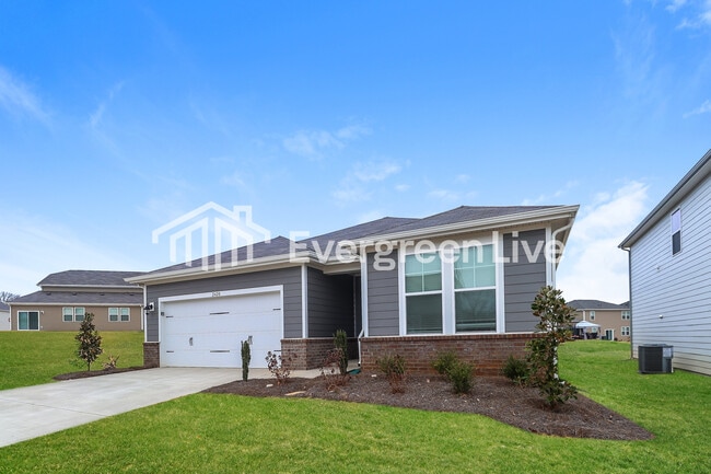 2420 Appalachian Trl Dr in Monroe, NC - Building Photo - Building Photo