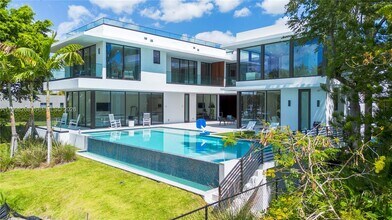 922 NE 78th St in Miami, FL - Building Photo - Building Photo