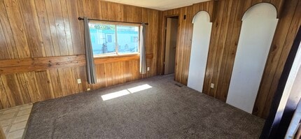 324 W Blanco Blvd in Bloomfield, NM - Building Photo - Building Photo