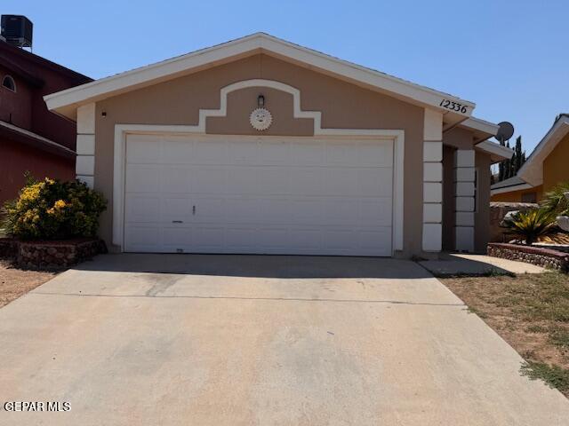 12336 Bob Heasley Dr in El Paso, TX - Building Photo