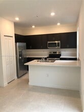 2610 SE 13th St in Homestead, FL - Foto de edificio - Building Photo