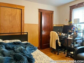 2 Mission St in Boston, MA - Building Photo - Building Photo