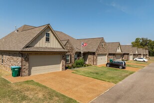 The Grove at Walker Meadows in Munford, TN - Building Photo