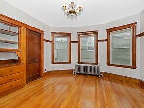 55 Central St, Unit 1 in Somerville, MA - Building Photo - Building Photo