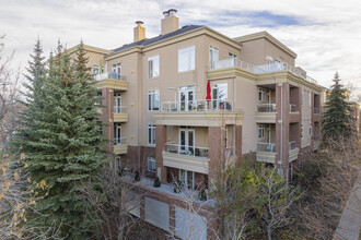 Copperwood Condo's in Calgary, AB - Building Photo - Building Photo