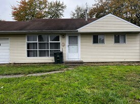 1133 Billie Dr in Columbus, OH - Building Photo