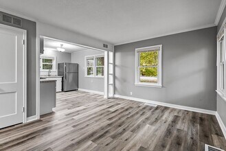 747 Cottage Pl in Shoreview, MN - Building Photo - Building Photo