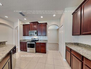 5239 Beach River Rd in Windermere, FL - Building Photo - Building Photo